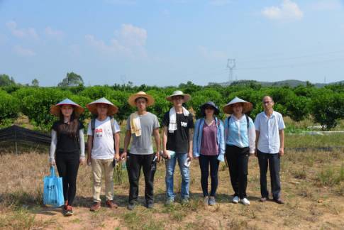 與國家精準農業航空施藥技術國際聯合研究中心開展光譜遙感試驗